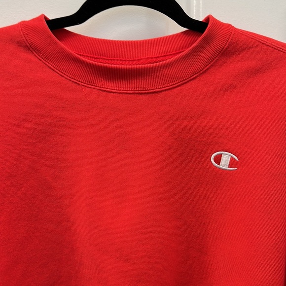 Champion Crop Sweatshirt - Picture 2 of 3